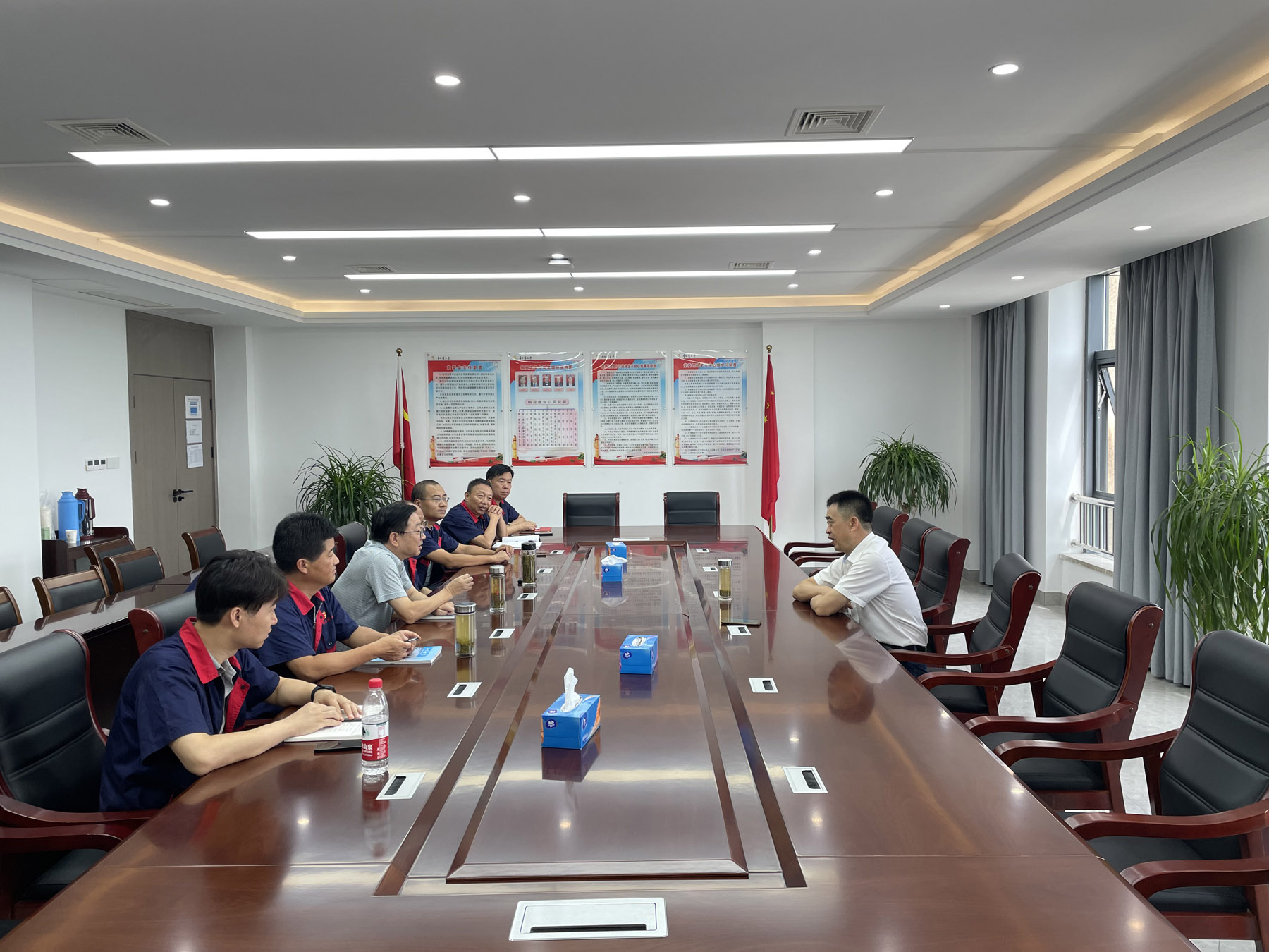 集團(tuán)公司黨委委員、總工程師周俊到公司調(diào)研 